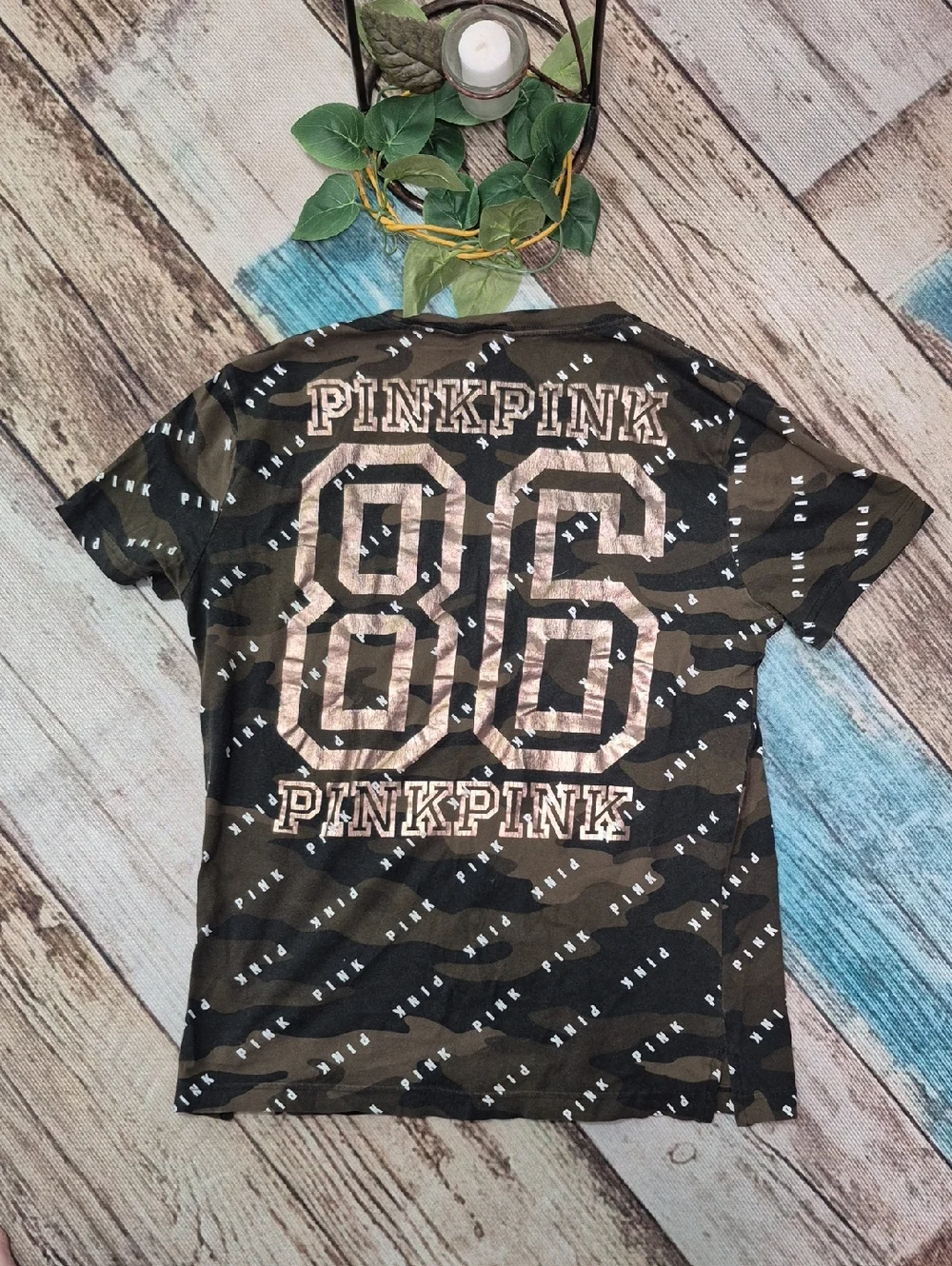 PINK Victoria's Secret  Camo Too - Picture 2 of 10